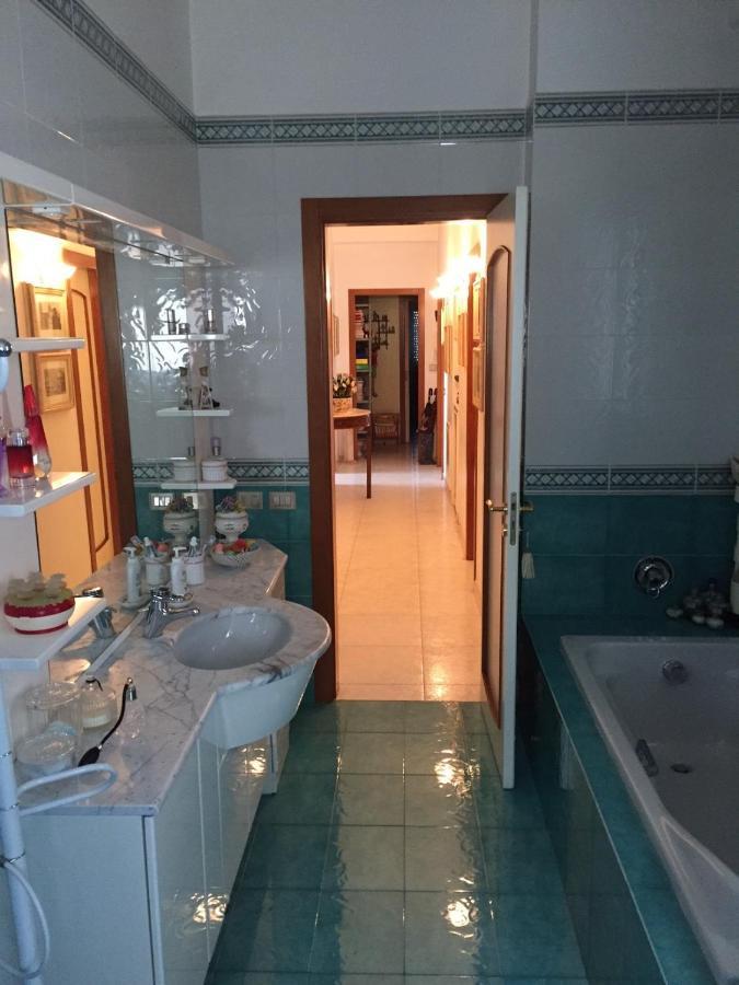 B&B Donna Porzia Trani Luaran gambar